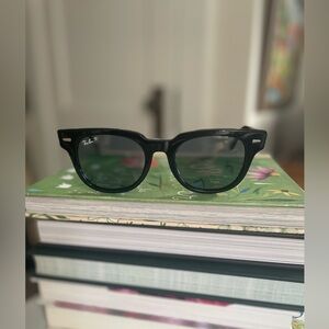 Ray-Ban Black Sunglasses
